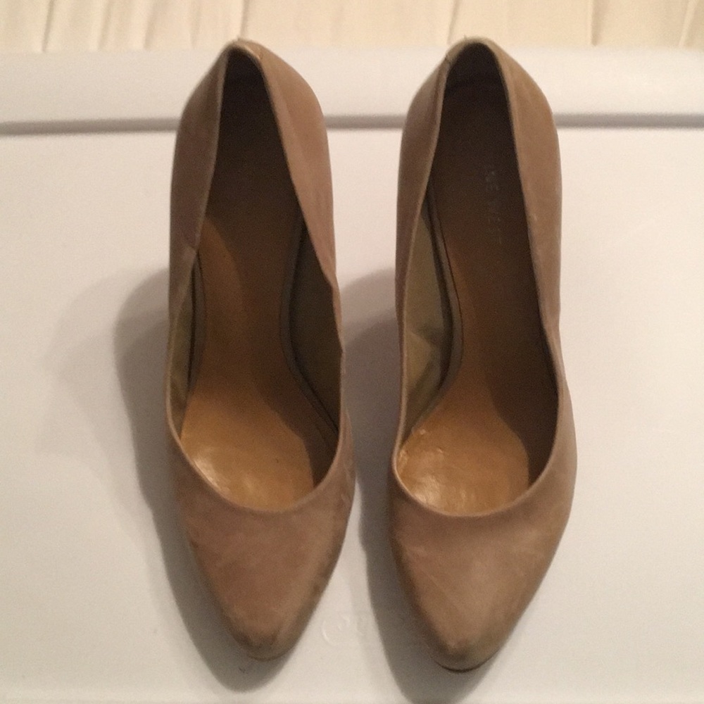 Tan pump